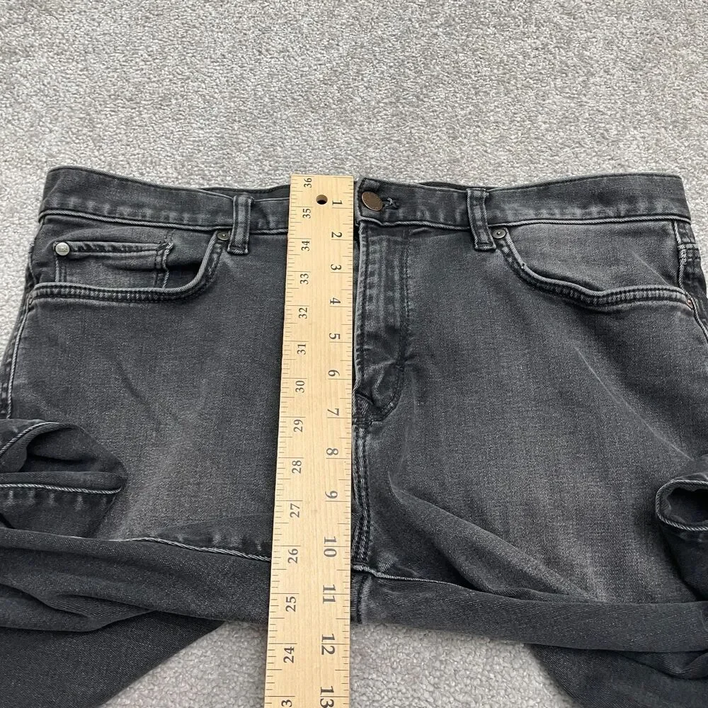 Banana Republic Traveler Slim Fit Denim Jeans Mens 35x30 Black Straight Casual